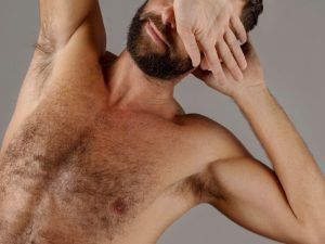 Greffe de poils corporels