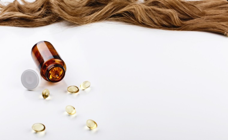 Vitamines et compléments alimentaires avant une greffe de cheveux